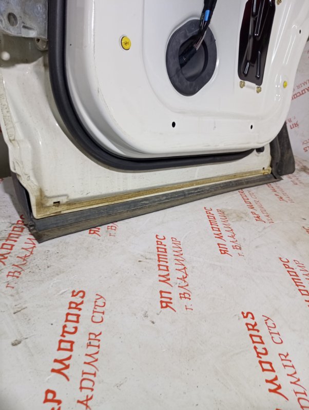 Дверь боковая, 10000 рублей, Владимир