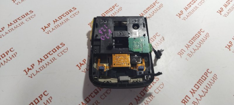 Плафон подсветки салона, 1500 рублей, Владимир