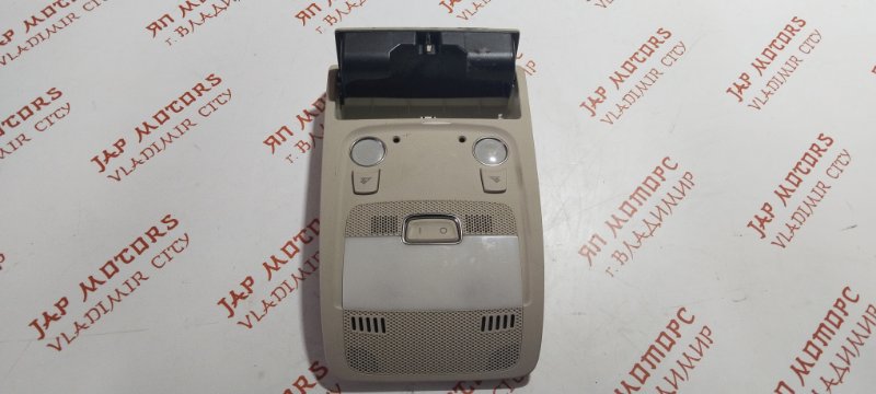 Плафон подсветки салона, 2000 рублей, Владимир