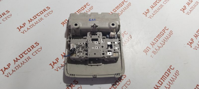 Плафон подсветки салона, 2500 рублей, Владимир