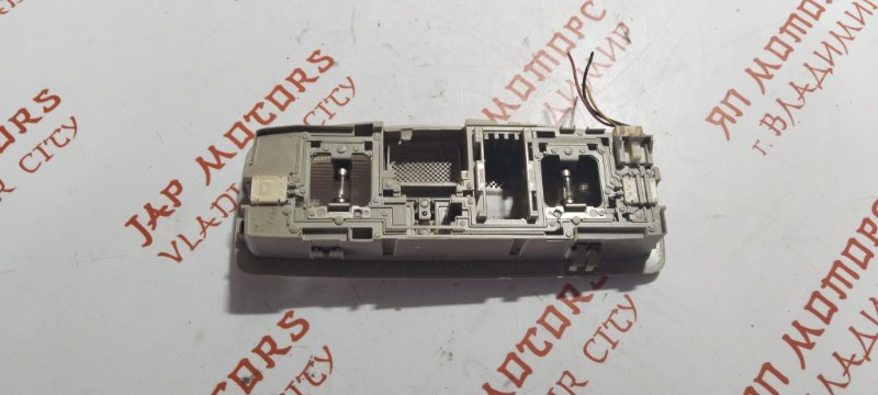 Плафон подсветки салона, 1000 рублей, Владимир