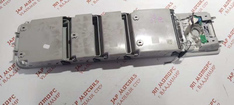 Плафон подсветки салона, 3000 рублей, Владимир