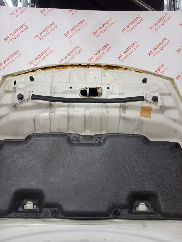 Капот, 15000 рублей, Владимир