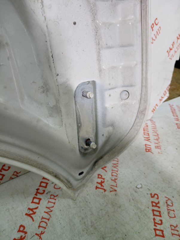 Капот, 15000 рублей, Владимир