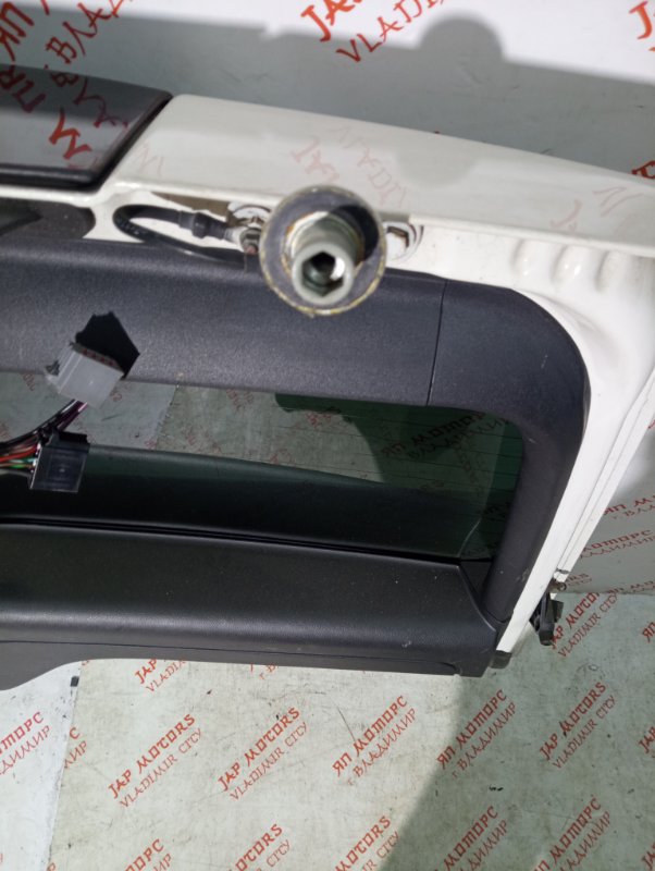 Крышка багажника, 9000 рублей, Владимир