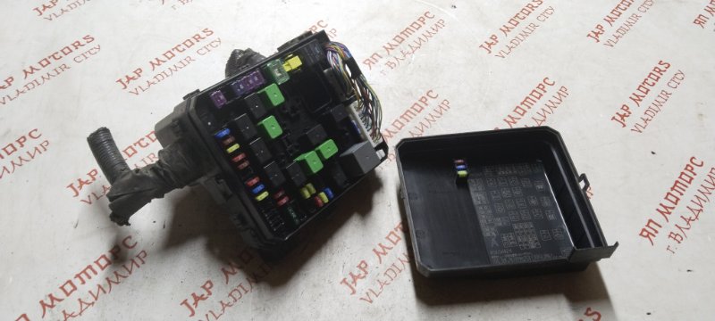 Блок предохранителей под капот, 3000 рублей, Владимир