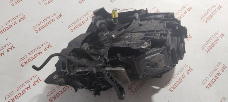 Фара ксеноновая, 13000 рублей, Владимир