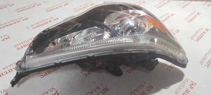 Фара ксеноновая, 17000 рублей, Владимир