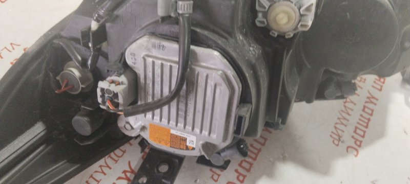 Фара галогеновая, 23000 рублей, Владимир