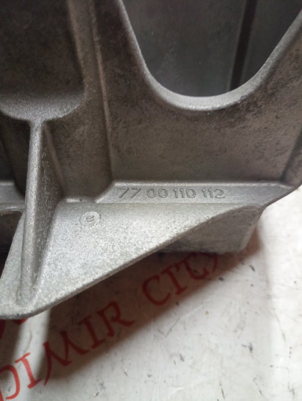 Кронштейн впускного коллектора, 1000 рублей, Владимир