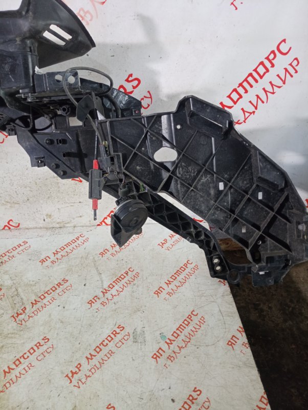 Рамка радиатора, 13000 рублей, Владимир