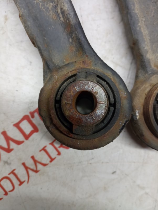 Рычаг подвески нижний, 1500 рублей, Владимир