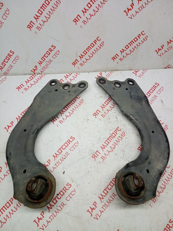 Рычаг подвески нижний, 2000 рублей, Владимир