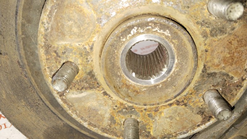 Кулак поворотный, 5000 рублей, Владимир