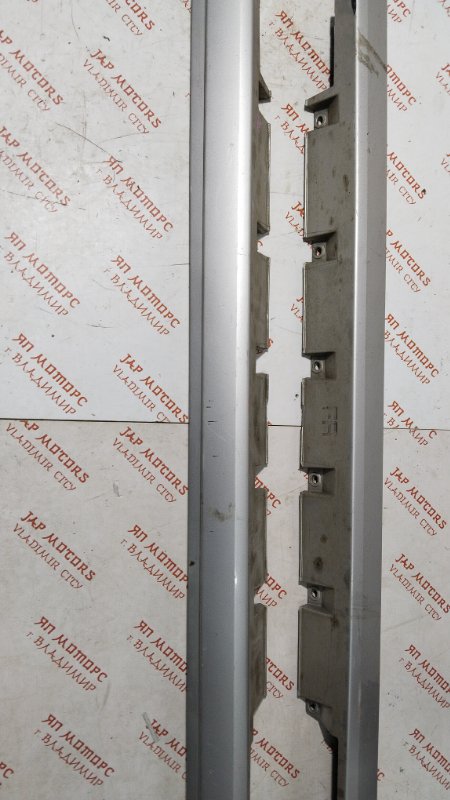 Накладка на порог наружная, 5000 рублей, Владимир