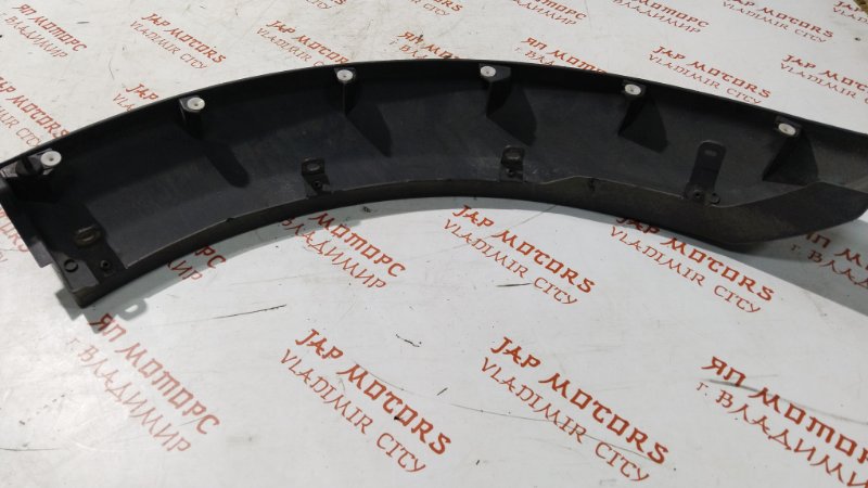 Арка крыла, 2000 рублей, Владимир