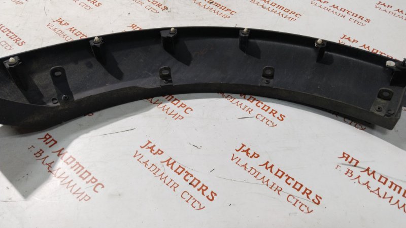 Арка крыла, 2000 рублей, Владимир