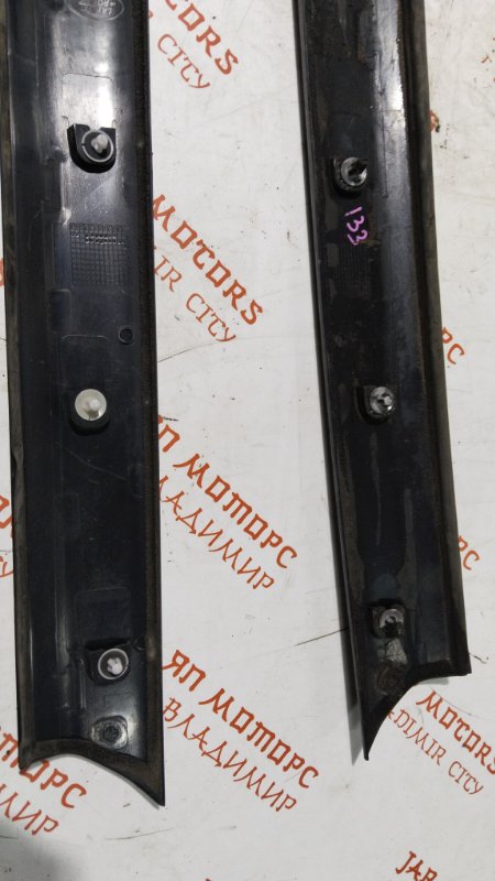 Молдинг лобового стекла, 2000 рублей, Владимир