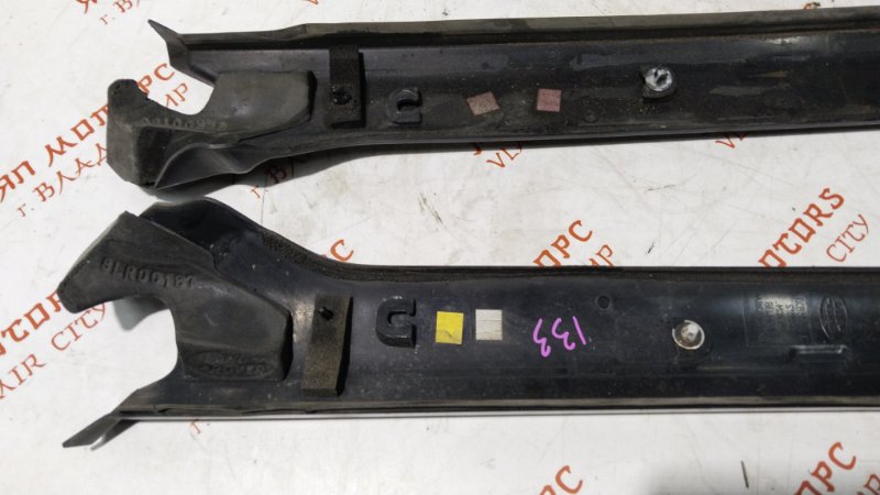 Молдинг лобового стекла, 2000 рублей, Владимир