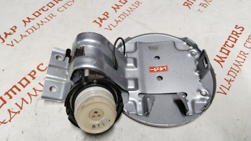 Лючок топливного бака, 500 рублей, Владимир