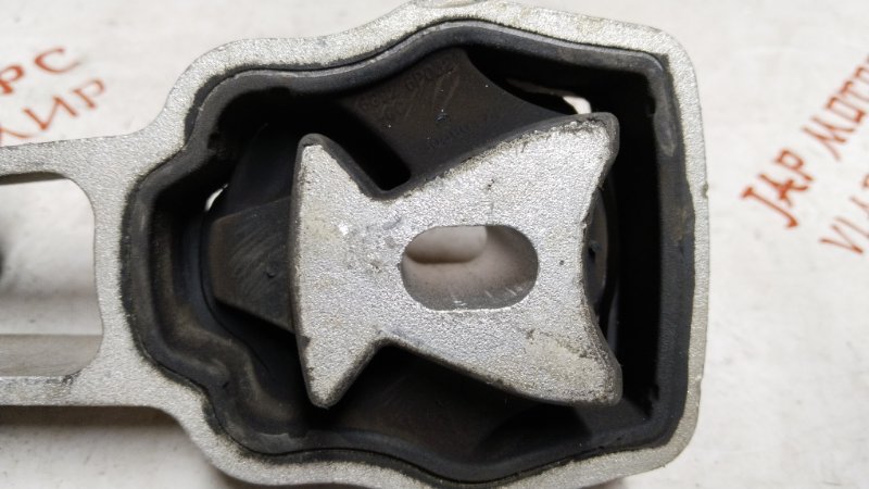 Подушка двигателя, 2000 рублей, Владимир