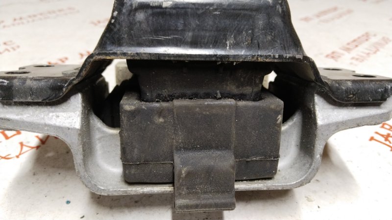 Подушка двигателя, 2500 рублей, Владимир