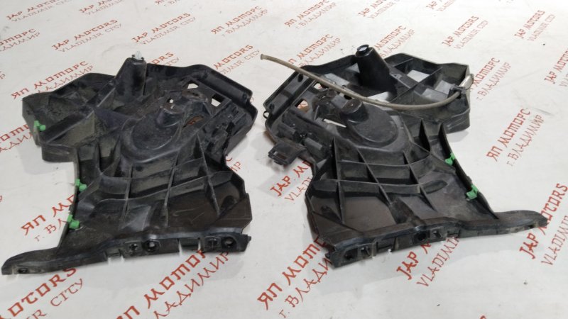 Крепление бампера, 1000 рублей, Владимир