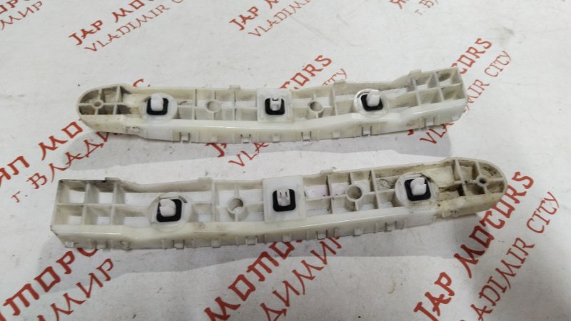 Крепление бампера, 1000 рублей, Владимир