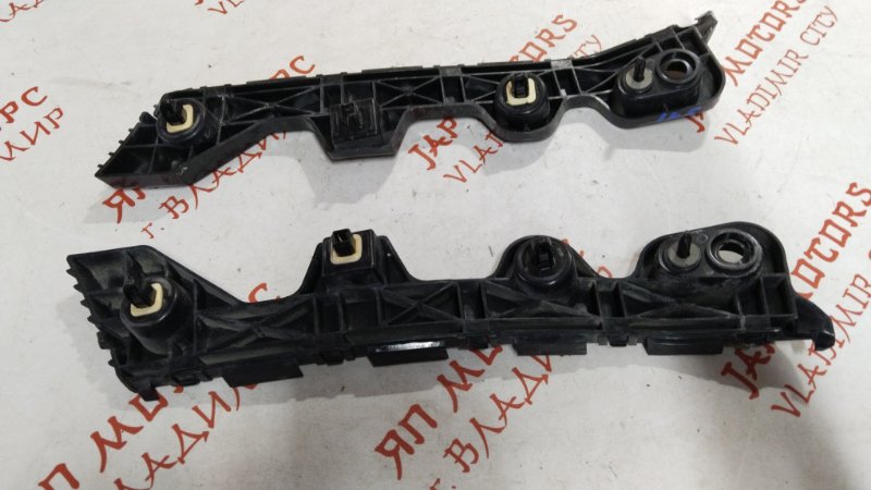 Крепление бампера, 1000 рублей, Владимир