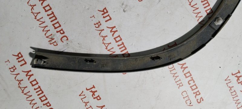 Арка крыла, 2000 рублей, Владимир