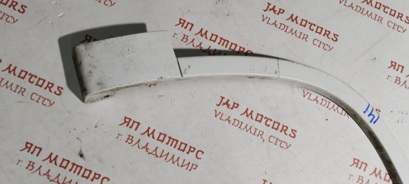 Арка крыла, 2000 рублей, Владимир