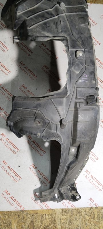 Подкрылок, 2000 рублей, Владимир