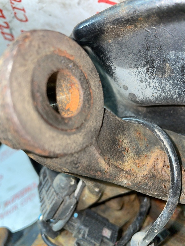 Кулак поворотный, 3000 рублей, Владимир