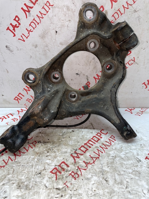 Кулак поворотный, 7000 рублей, Владимир