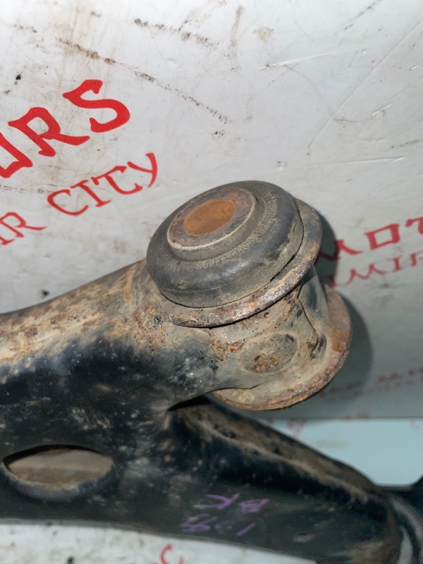 Рычаг подвески нижний, 3000 рублей, Владимир