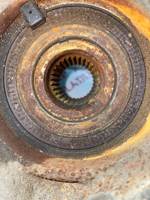 Кулак поворотный, 10000 рублей, Владимир