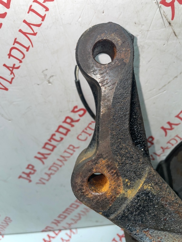 Кулак поворотный, 10000 рублей, Владимир