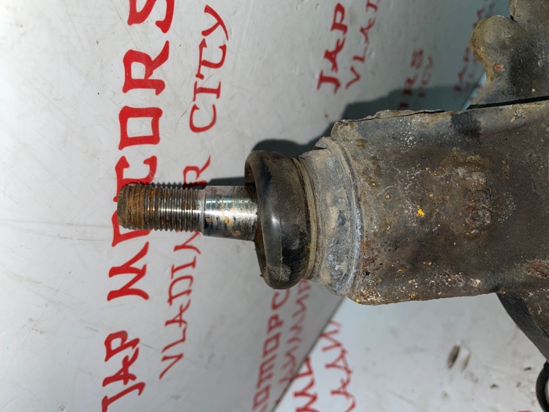 Кулак поворотный, 3000 рублей, Владимир