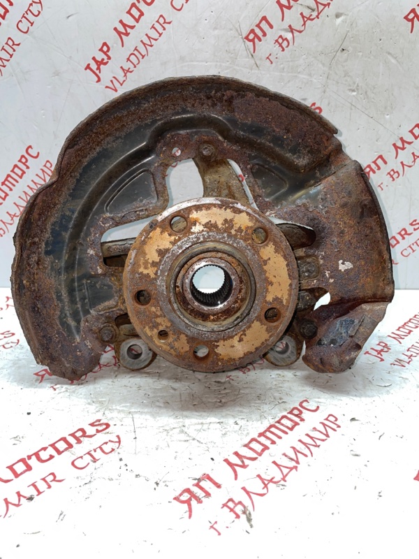 Кулак поворотный, 2000 рублей, Владимир