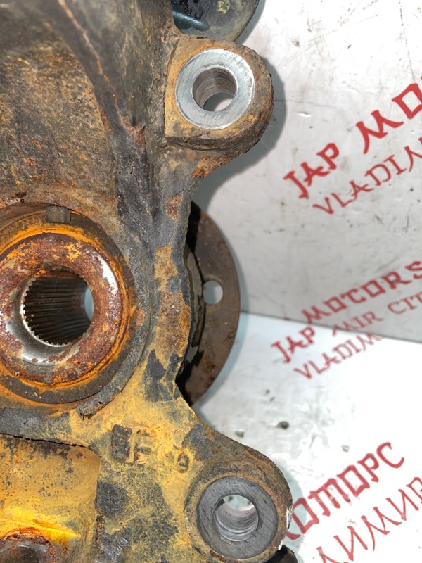 Кулак поворотный, 3000 рублей, Владимир