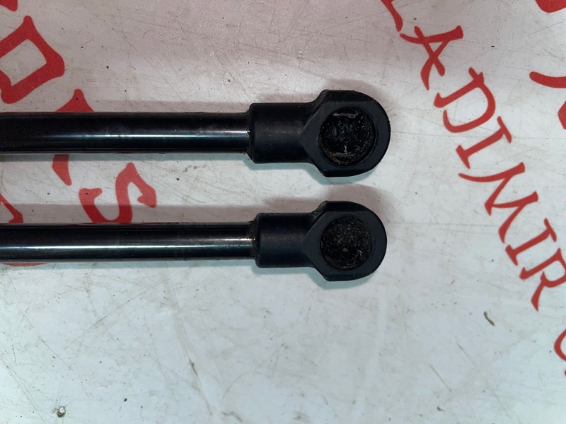 Упор капота, 750 рублей, Владимир