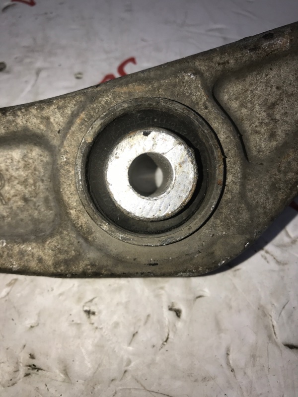 Рычаг подвески верхний, 2000 рублей, Владимир