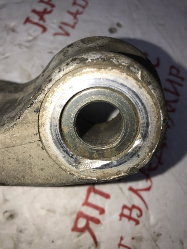 Рычаг подвески верхний, 2000 рублей, Владимир