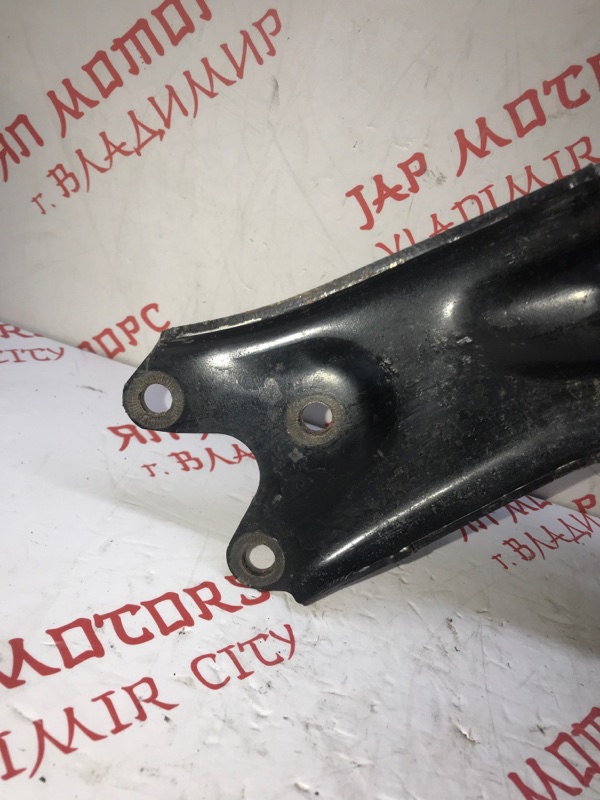Рычаг подвески нижний, 2000 рублей, Владимир