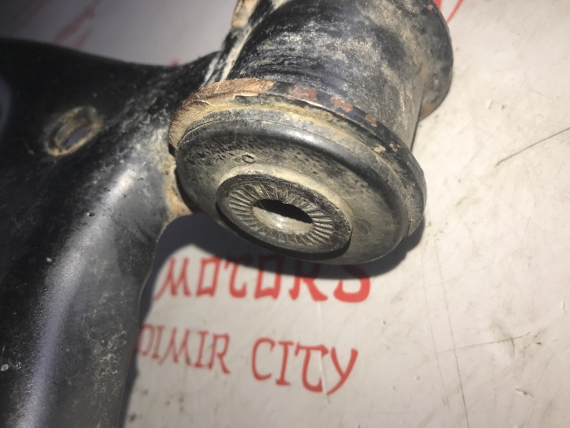 Рычаг подвески нижний, 2000 рублей, Владимир