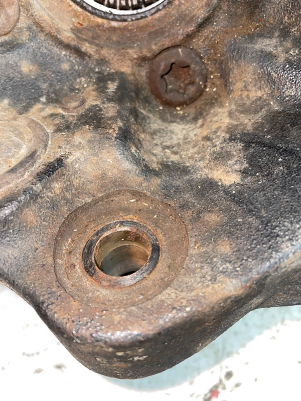 Кулак поворотный, 5000 рублей, Владимир