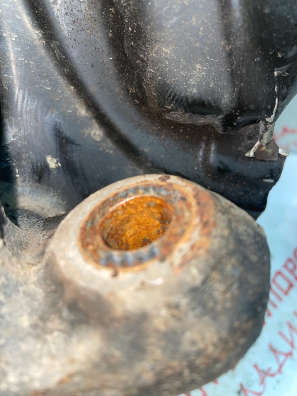 Кулак поворотный, 5000 рублей, Владимир