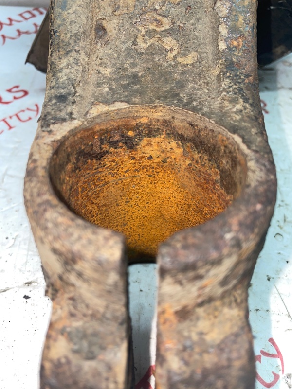 Кулак поворотный, 3000 рублей, Владимир