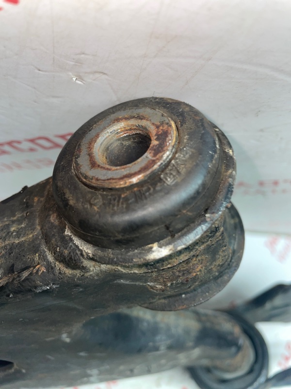 Рычаг подвески нижний, 3000 рублей, Владимир