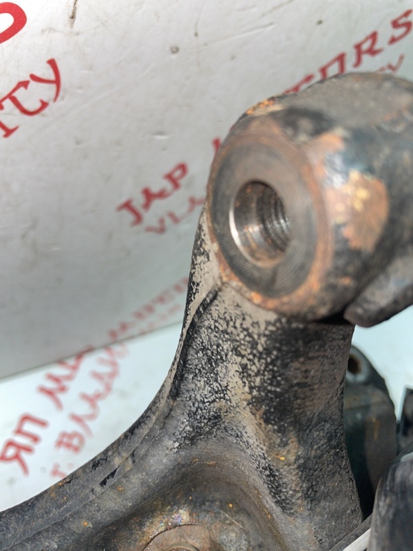 Кулак поворотный, 3000 рублей, Владимир